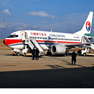 百色巴马航空快运业稳步发展的原因是什么？